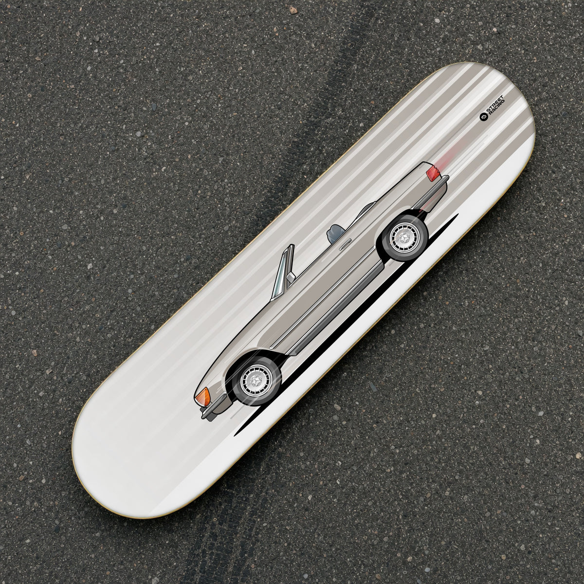 Tabla decorativa skate Mercedes-Benz 450 SL 1975 Champagne fondo Movimiento sobre el asfalto – StreetRacing