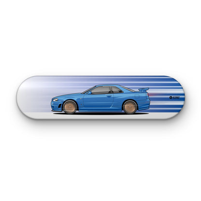Tabla decorativa skate Nissan Skyline GT-R R34 Bayside Blue fondo Movimiento sobre fondo blanco – StreetRacing