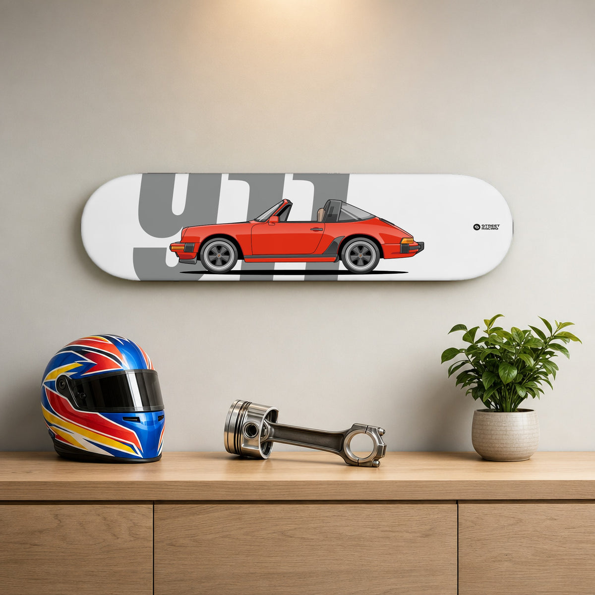 Tabla decorativa skate Porsche 911 Targa 1986 Guards Red fondo 911 en un living – StreetRacing