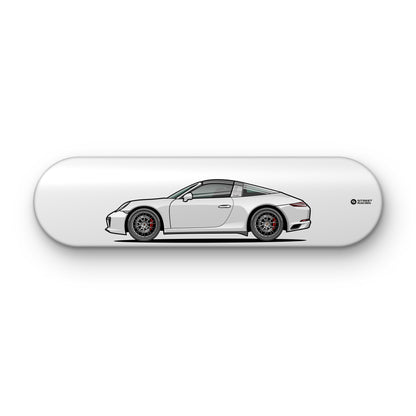 Tabla decorativa skate Porsche 911 Targa 4S 991.2 Carrara White fondo Plano sobre fondo blanco – StreetRacing